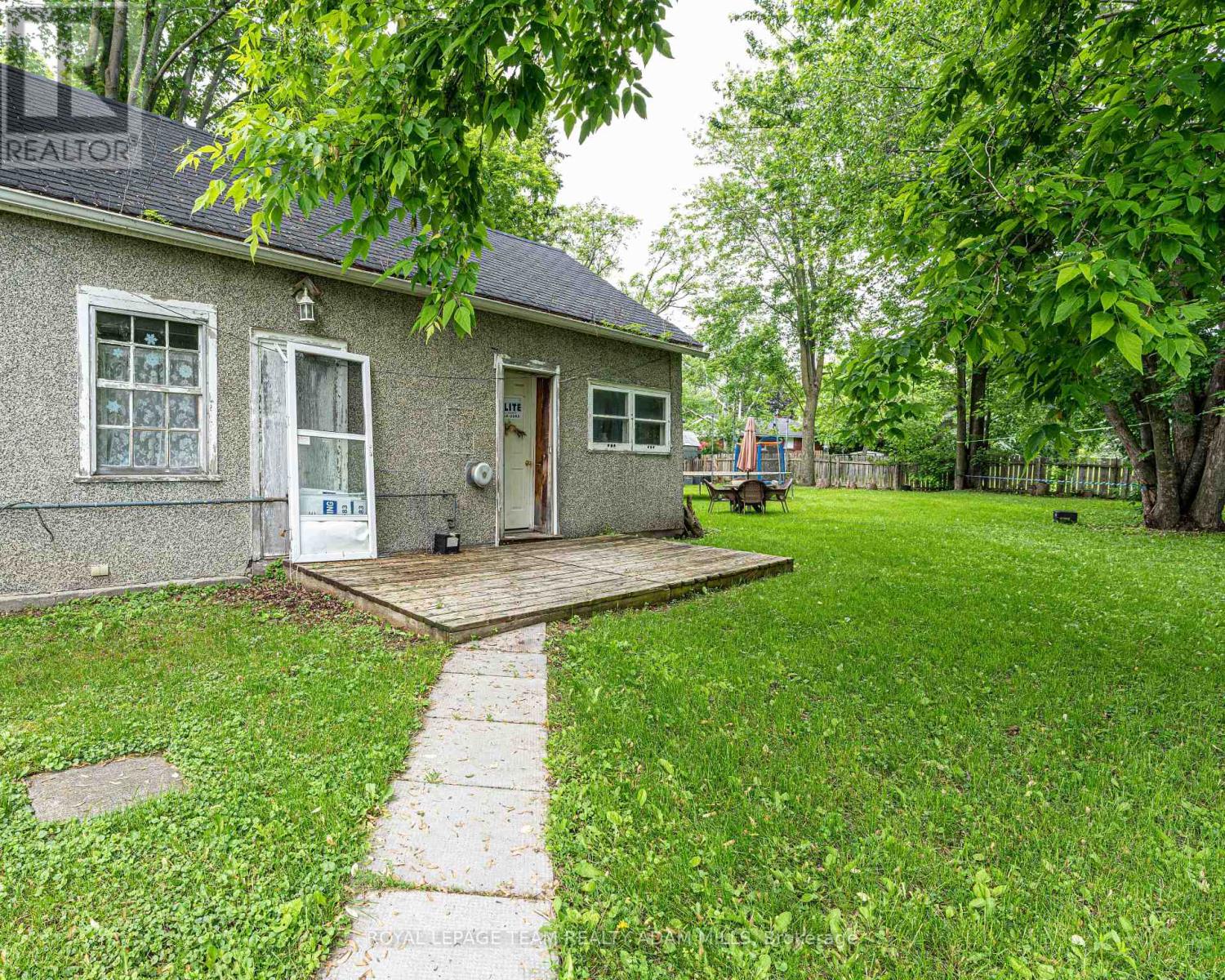 Photo 30 of 6607 6613 Fourth Line Road, Ottawa ON