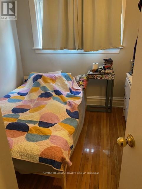 Photo 3 of 115 115 1 2 Fairmont Avenue, Ottawa ON