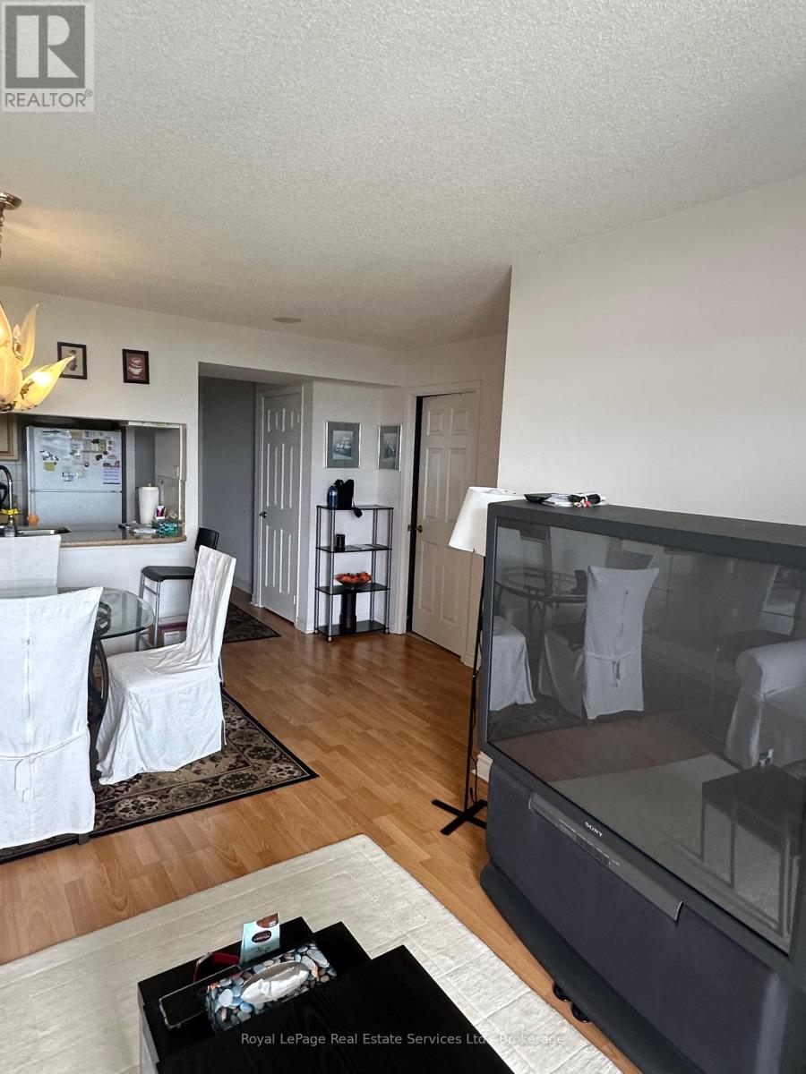 Photo 23 of 1239 18 Mondeo Drive, Toronto ON