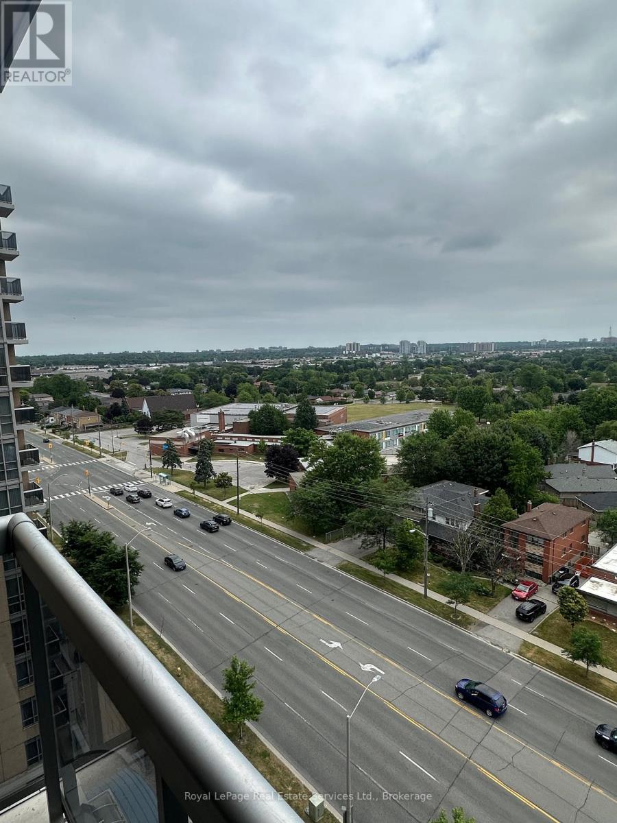 Photo 6 of 1239 18 Mondeo Drive, Toronto ON