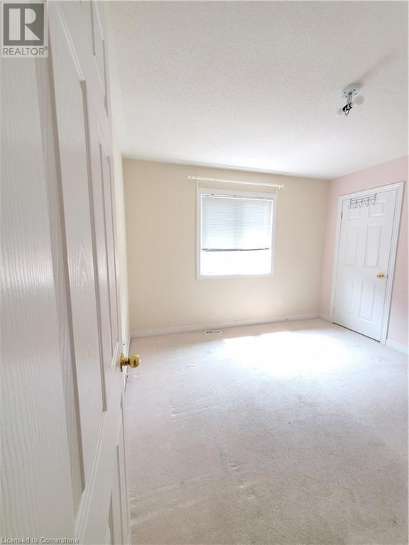 Photo 10 of 4623 Simmons Road, Burlington ON