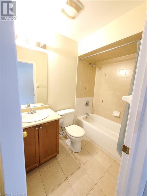 Photo 3 of 4623 Simmons Road, Burlington ON