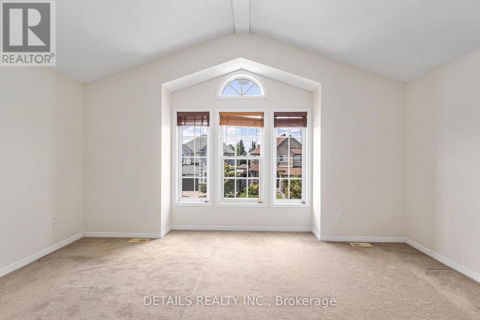 Photo 29 of 809 Pinnacle Street, Ottawa ON