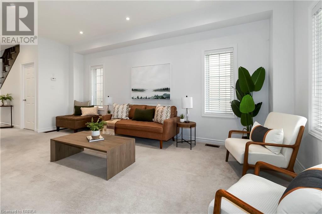 Photo 9 of 144 Flagg Avenue, Paris ON