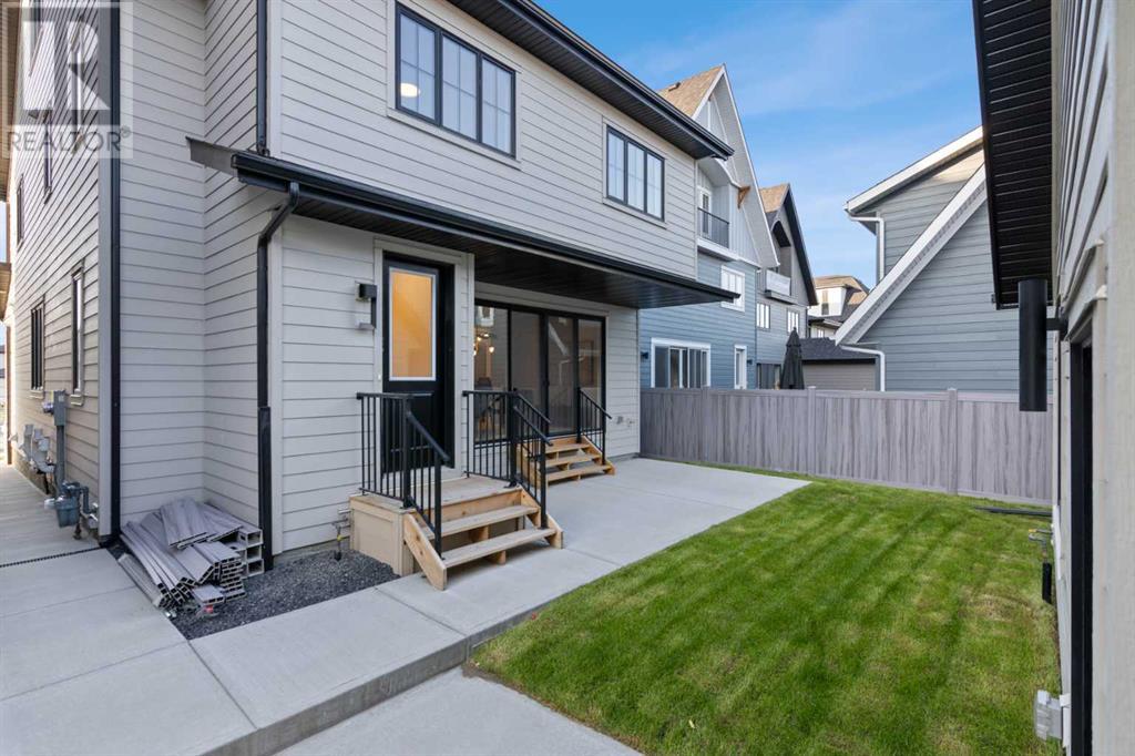 Single Family House for Sale in  Calais Drive SW Currie Barracks Calgary 