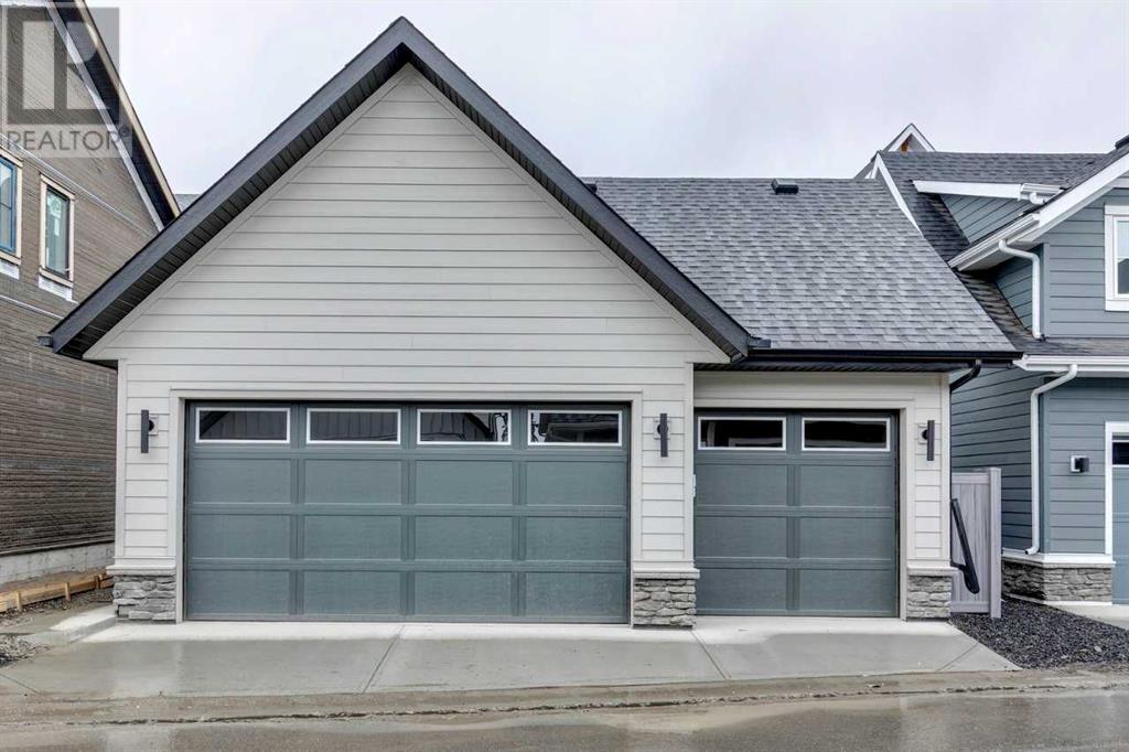 Single Family House for Sale in  Calais Drive SW Currie Barracks Calgary 