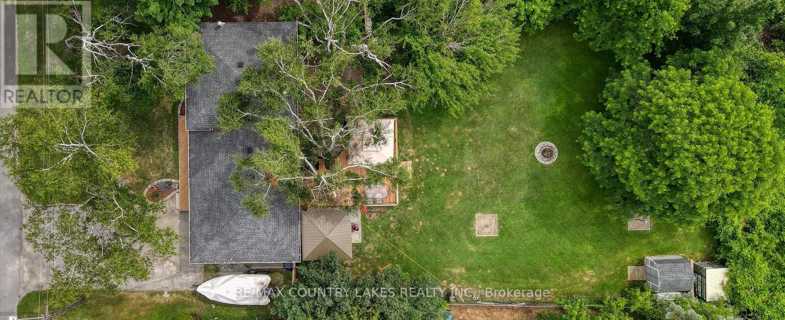 Photo 11 of 271 Lakeland Crescent, Brock ON