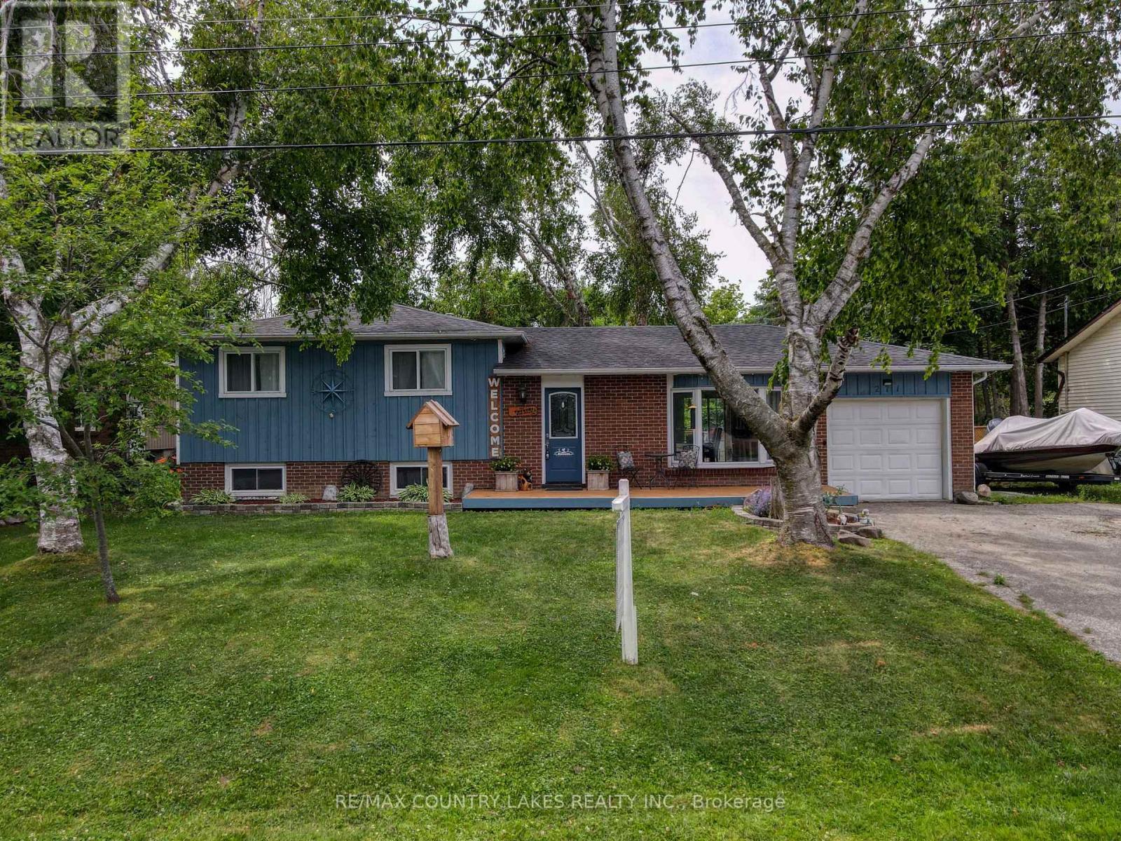Photo 20 of 271 Lakeland Crescent, Brock ON