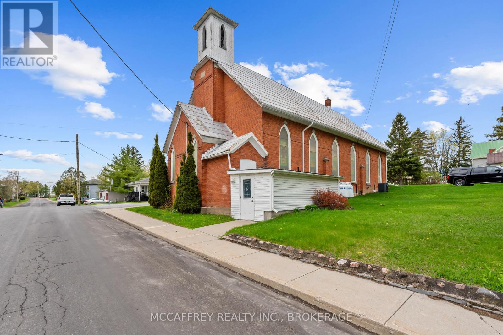 Photo 34 of 4 Neely Street, Stone Mills ON