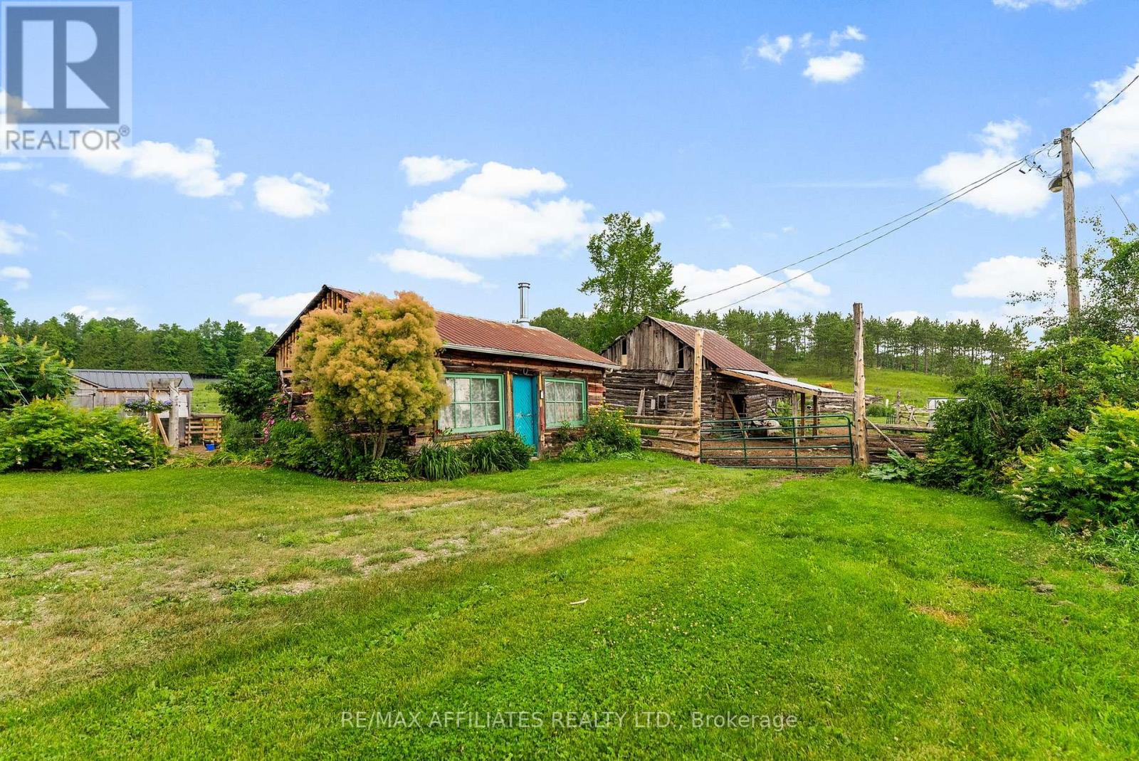 Photo 17 of 1415 Sheridan Rapids Road, Lanark Highlands ON