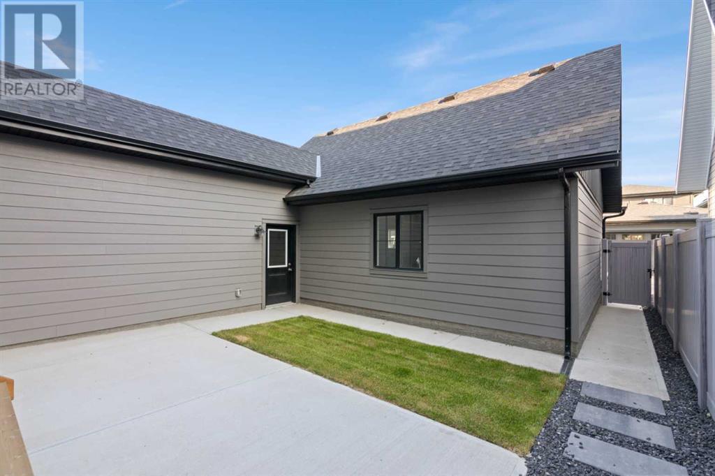 Single Family House for Sale in  Calais Drive SW Currie Barracks Calgary 