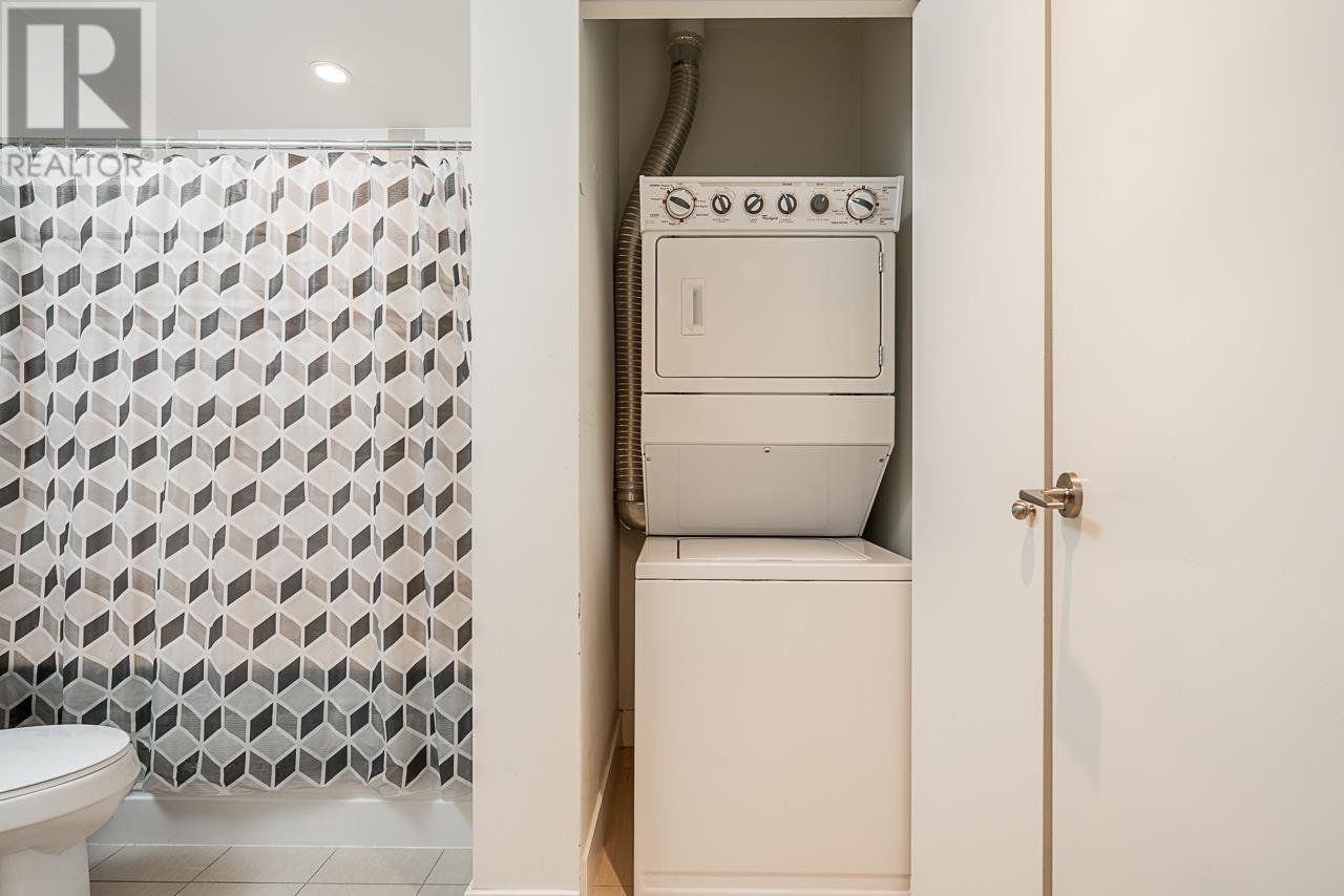 Photo 15 of 409 5788 Sidley Street, Burnaby BC