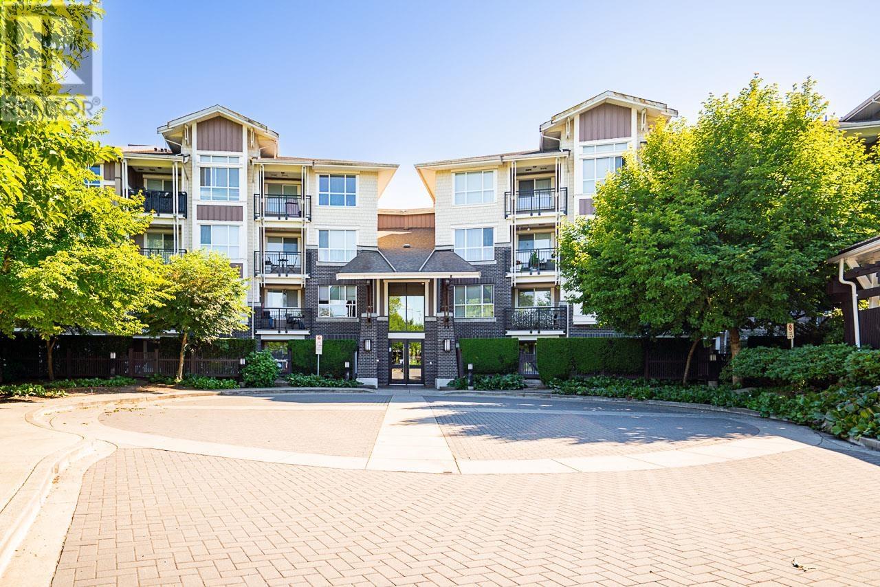 Photo 13 of 409 5788 Sidley Street, Burnaby BC