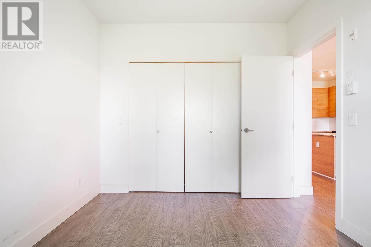 Photo 5 of 409 5788 Sidley Street, Burnaby BC
