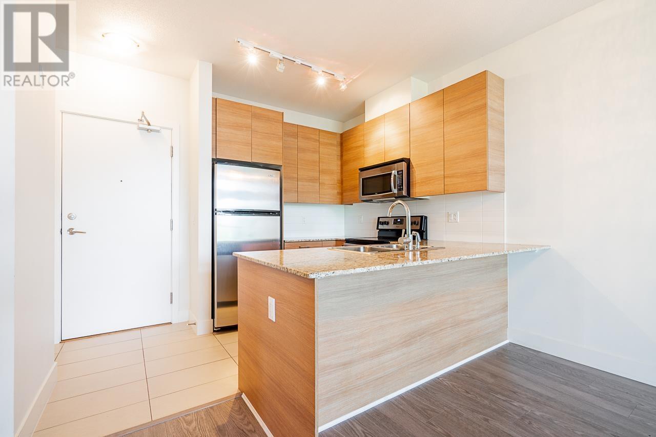 Photo 11 of 409 5788 Sidley Street, Burnaby BC