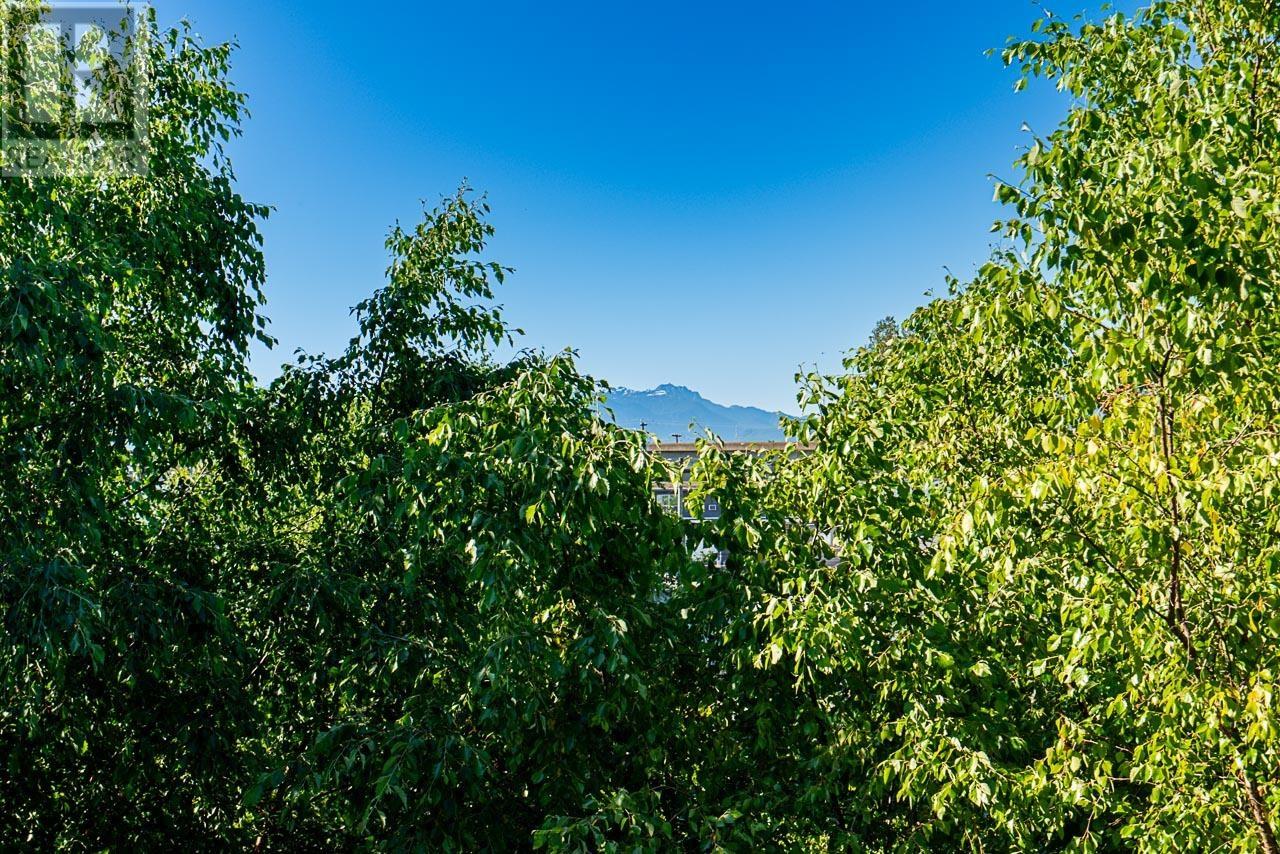 Photo 25 of 409 5788 Sidley Street, Burnaby BC