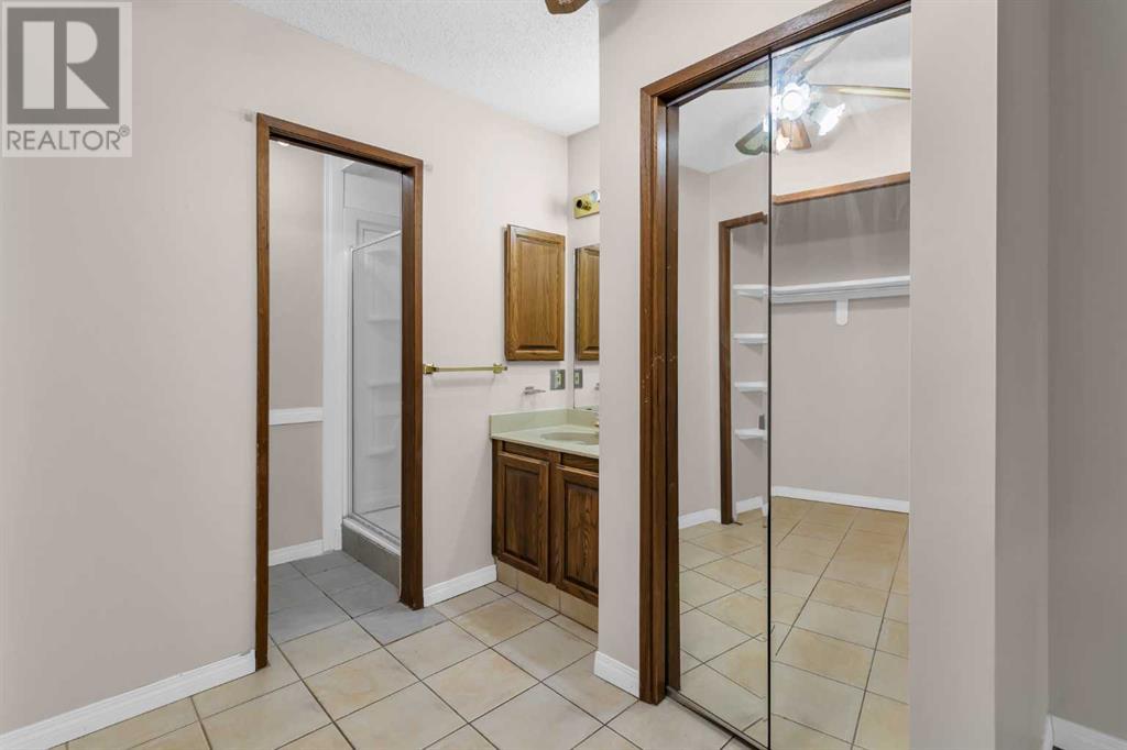 Single Family House Bungalow for Sale in  Castlefall Way NE Castleridge Calgary 