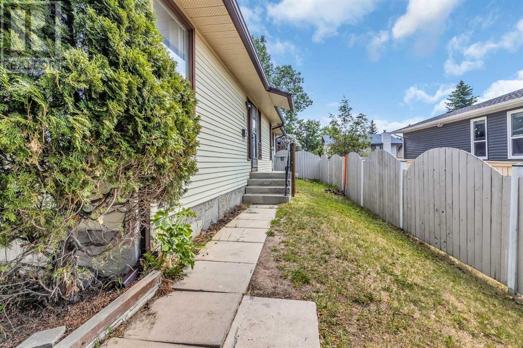 Single Family House Bungalow for Sale in  Castlefall Way NE Castleridge Calgary 