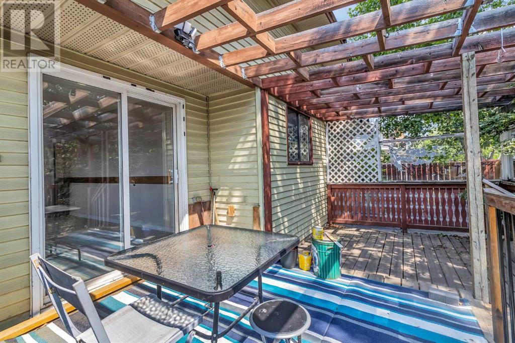 Single Family House Bungalow for Sale in  Castlefall Way NE Castleridge Calgary 