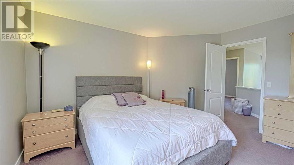 Single Family House for Sale in  Hidden Valley Drive NW Hidden Valley Calgary 