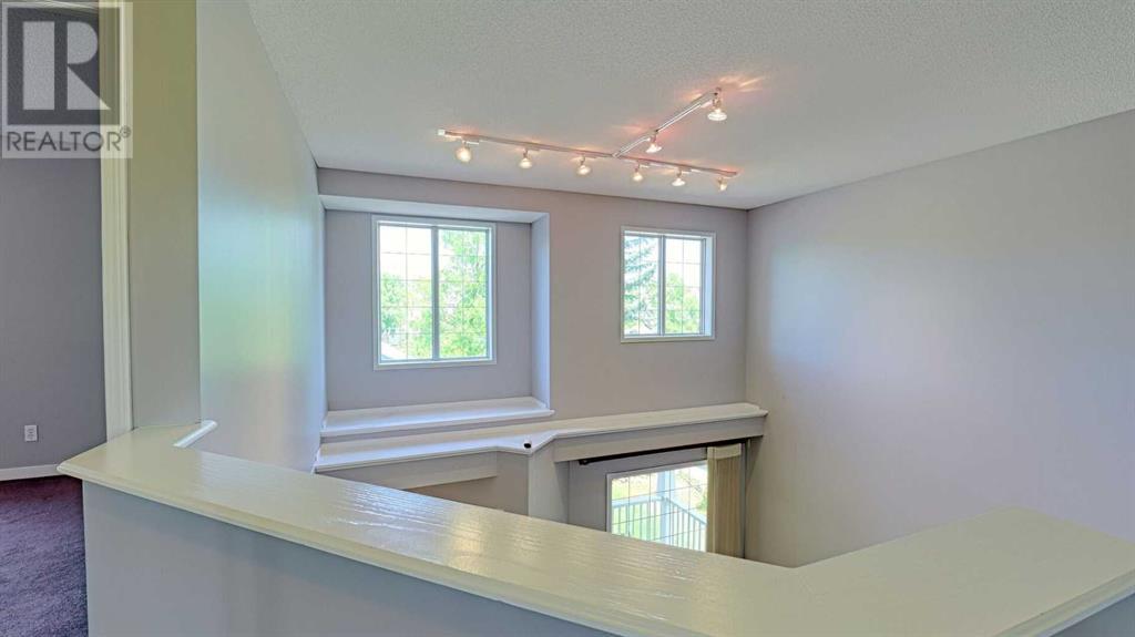 Single Family House for Sale in  Hidden Valley Drive NW Hidden Valley Calgary 