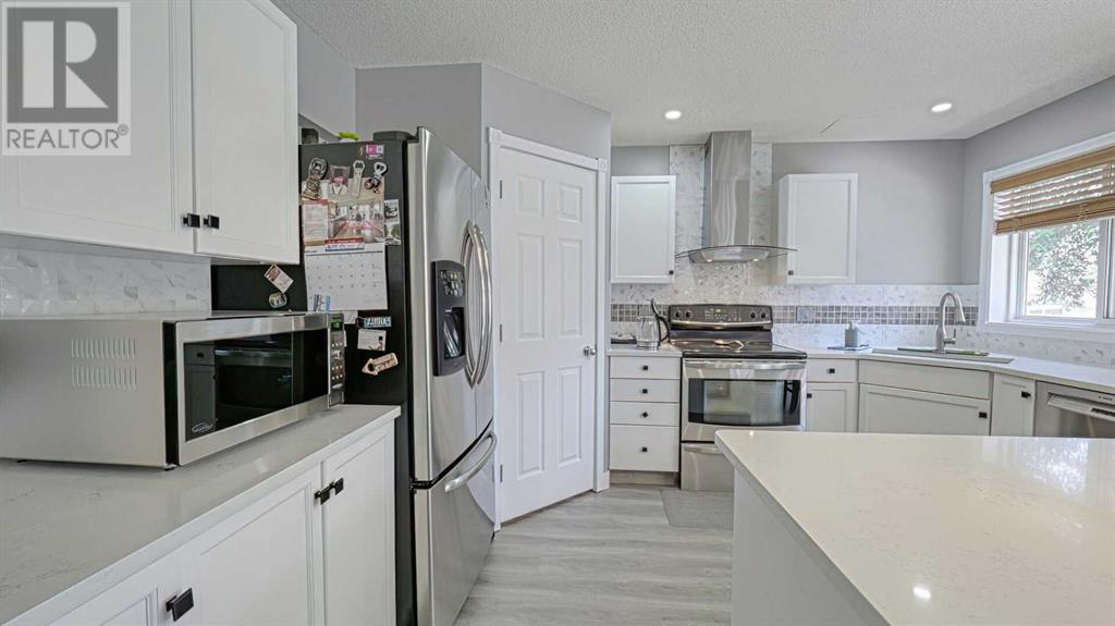 Single Family House for Sale in  Hidden Valley Drive NW Hidden Valley Calgary 