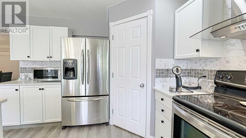 Single Family House for Sale in  Hidden Valley Drive NW Hidden Valley Calgary 