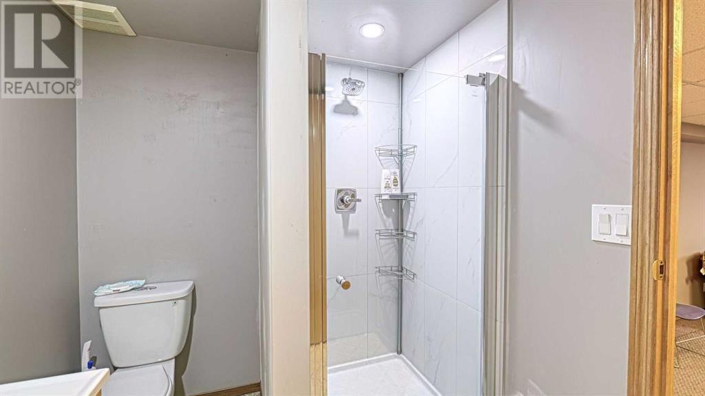 Single Family House for Sale in  Hidden Valley Drive NW Hidden Valley Calgary 