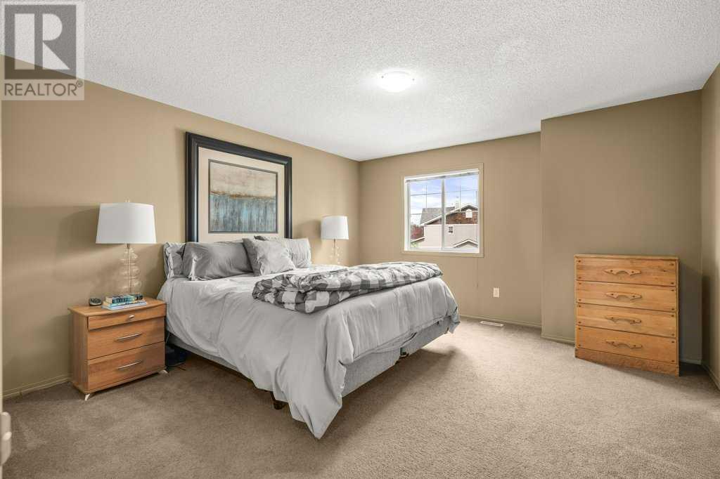 Single Family House for Sale in  Country Village Gate NE Country Hills Village Calgary 