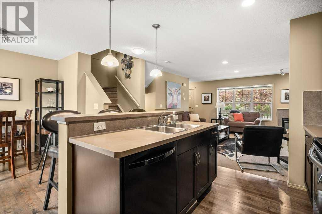 Single Family House for Sale in  Country Village Gate NE Country Hills Village Calgary 