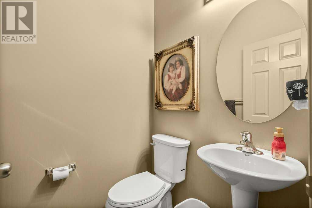 Single Family House for Sale in  Country Village Gate NE Country Hills Village Calgary 