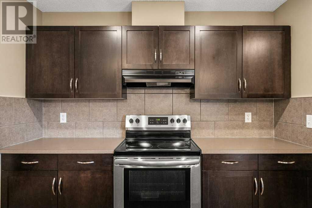 Single Family House for Sale in  Country Village Gate NE Country Hills Village Calgary 