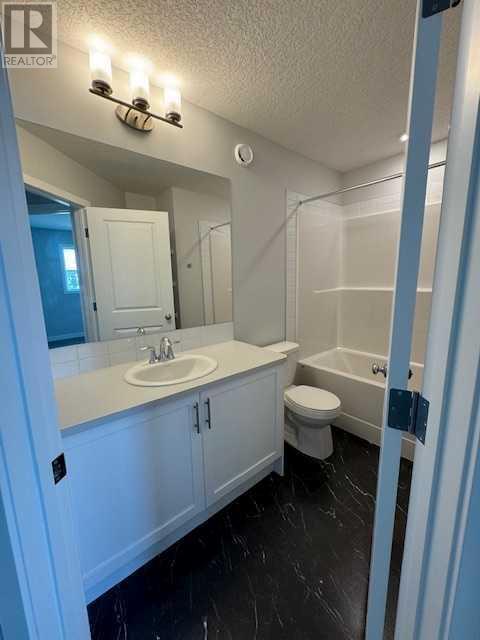 Single Family House for Sale in   Avenue SE Rangeview Calgary 