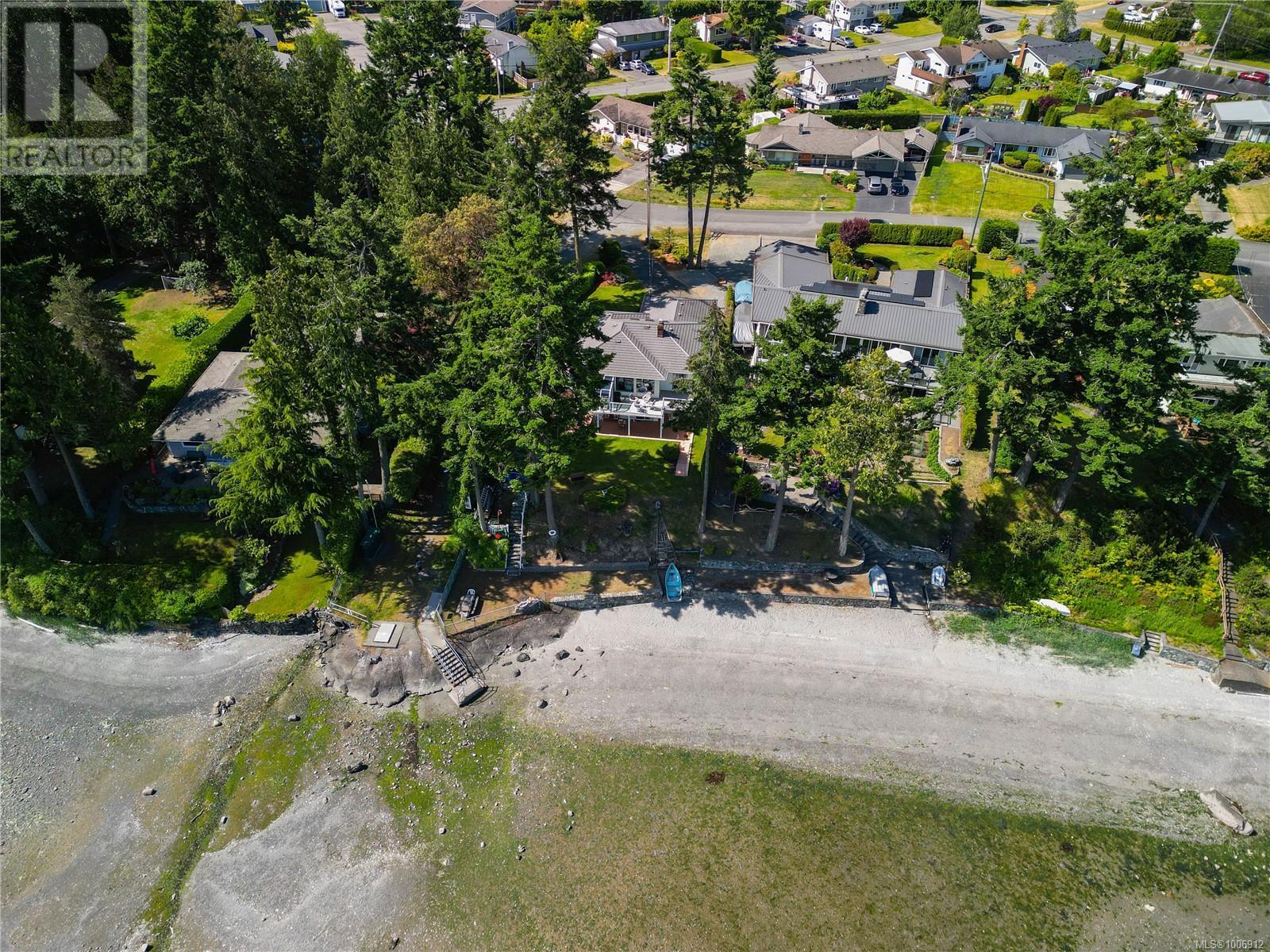 Photo 31 of 8001 Arthur Dr, Central Saanich BC