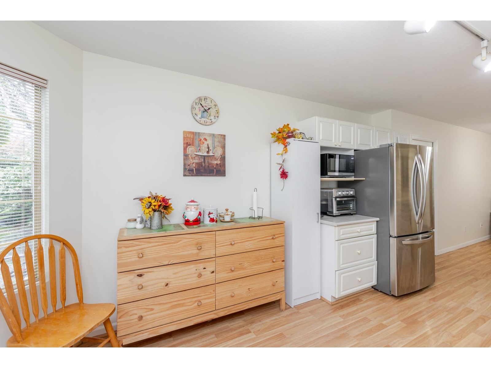 Photo 22 of 51 15840 84 Avenue, Surrey BC
