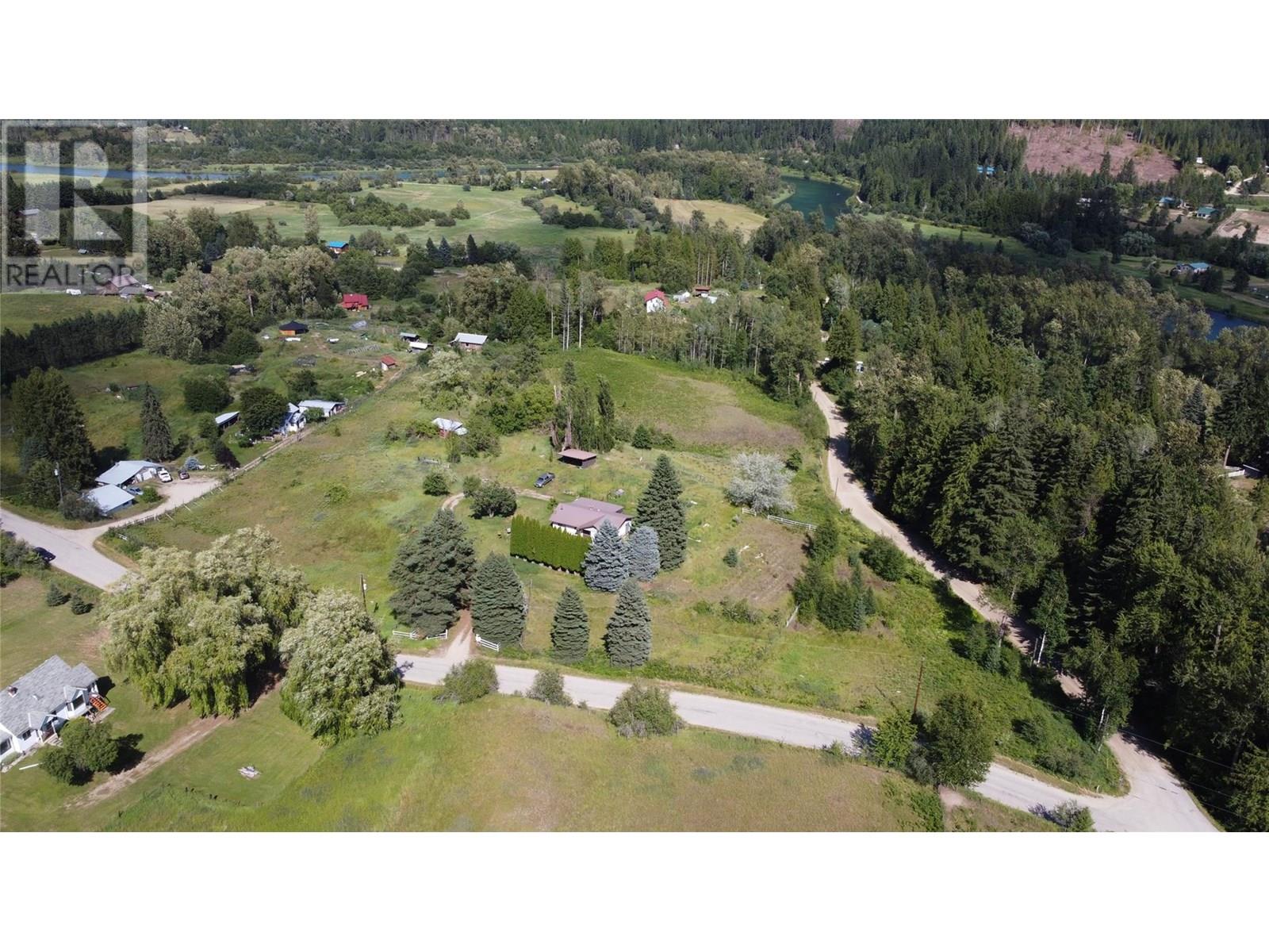 Photo 26 of 6222 Slocan River Road, Winlaw BC