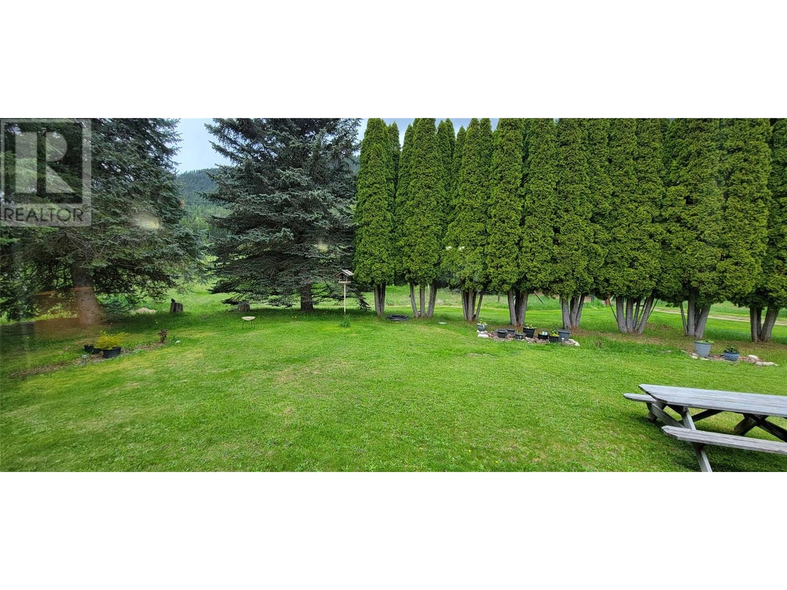 Photo 31 of 6222 Slocan River Road, Winlaw BC