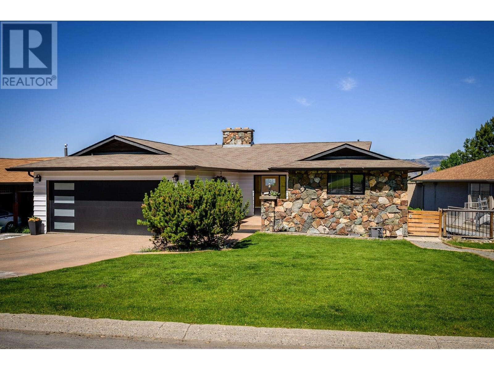 Photo 1 of 356 Gleneagles Drive, Kamloops BC