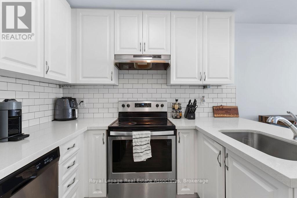 Photo 40 of 207 1711 Pure Springs Boulevard, Pickering ON
