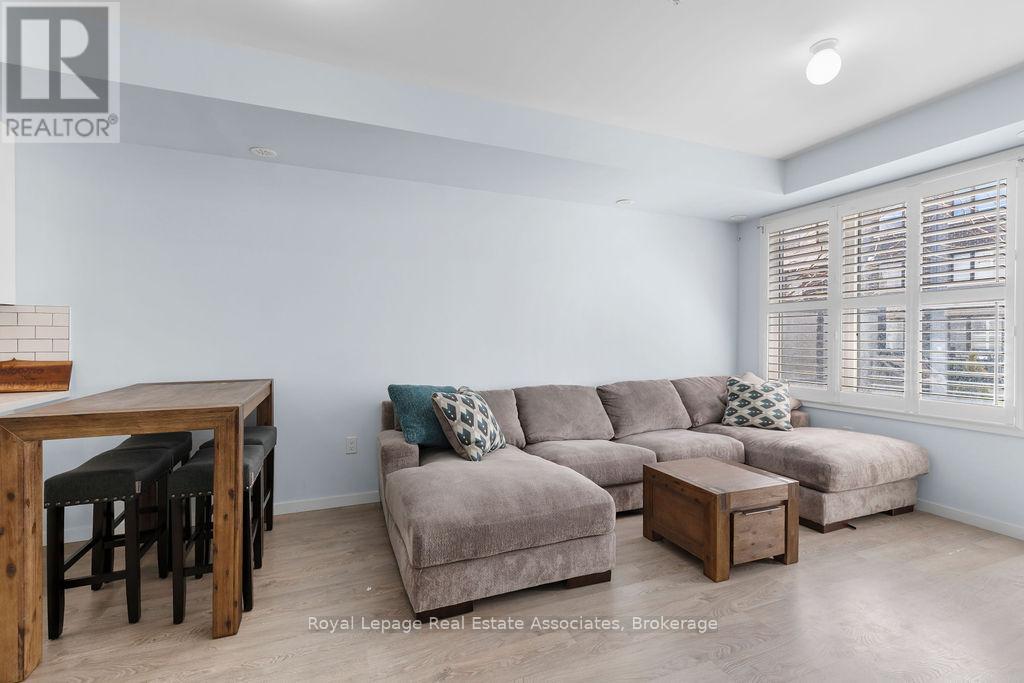 Photo 38 of 207 1711 Pure Springs Boulevard, Pickering ON