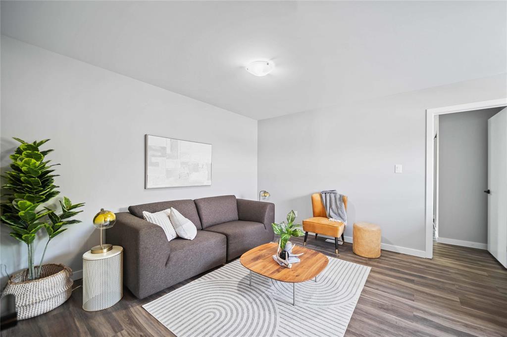 Photo 14 of 475 Hartford Avenue, Winnipeg MB