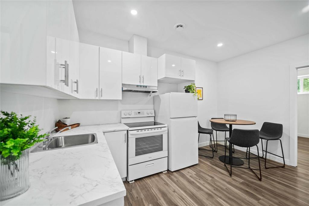 Photo 24 of 475 Hartford Avenue, Winnipeg MB