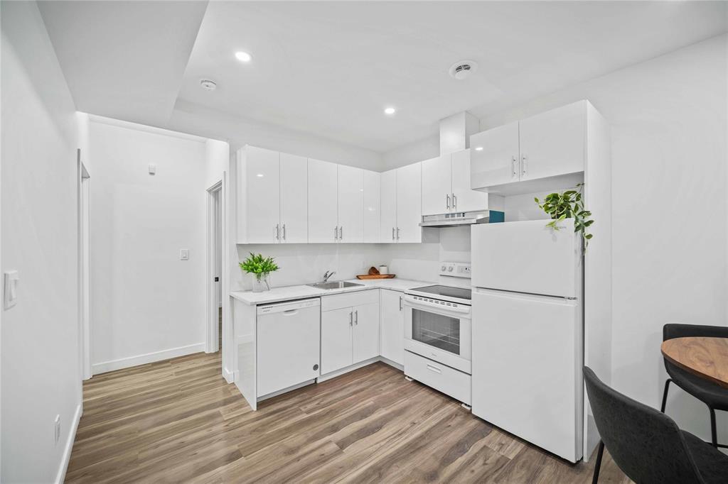 Photo 25 of 475 Hartford Avenue, Winnipeg MB
