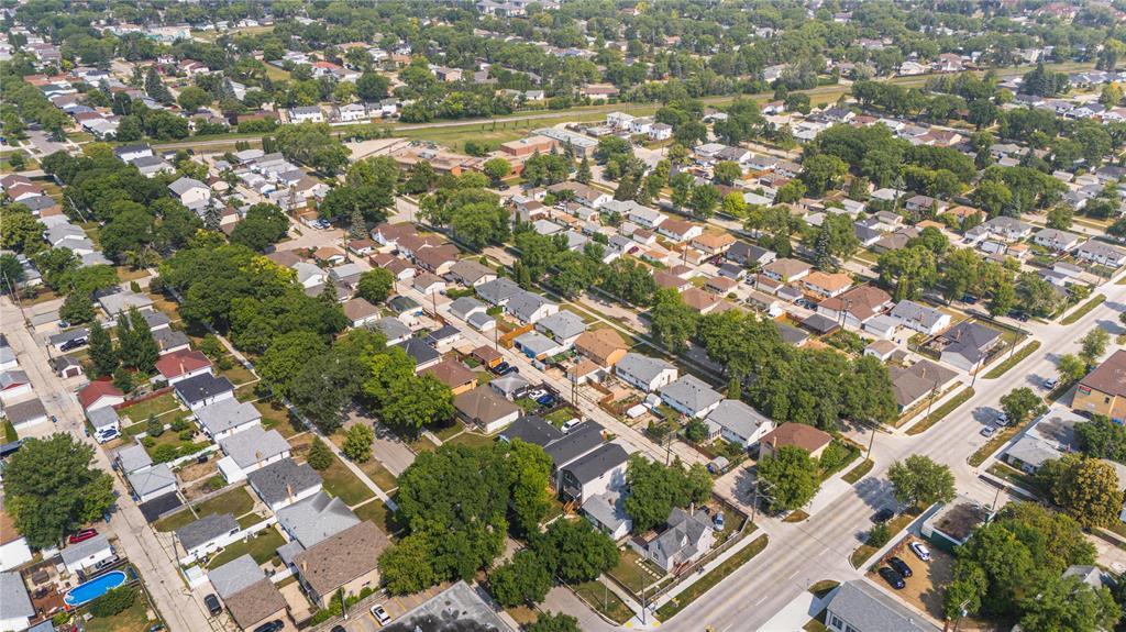 Photo 40 of 475 Hartford Avenue, Winnipeg MB