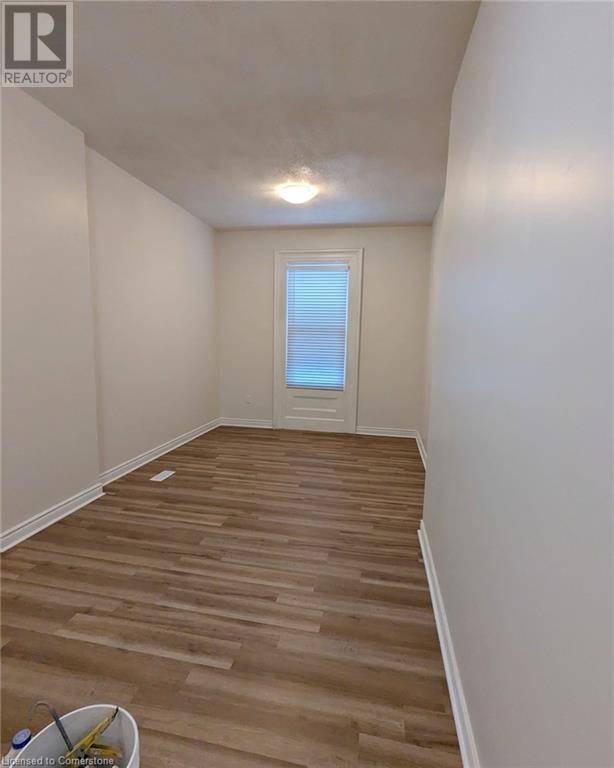 Photo 7 of 21 Sarah Street, Brantford ON