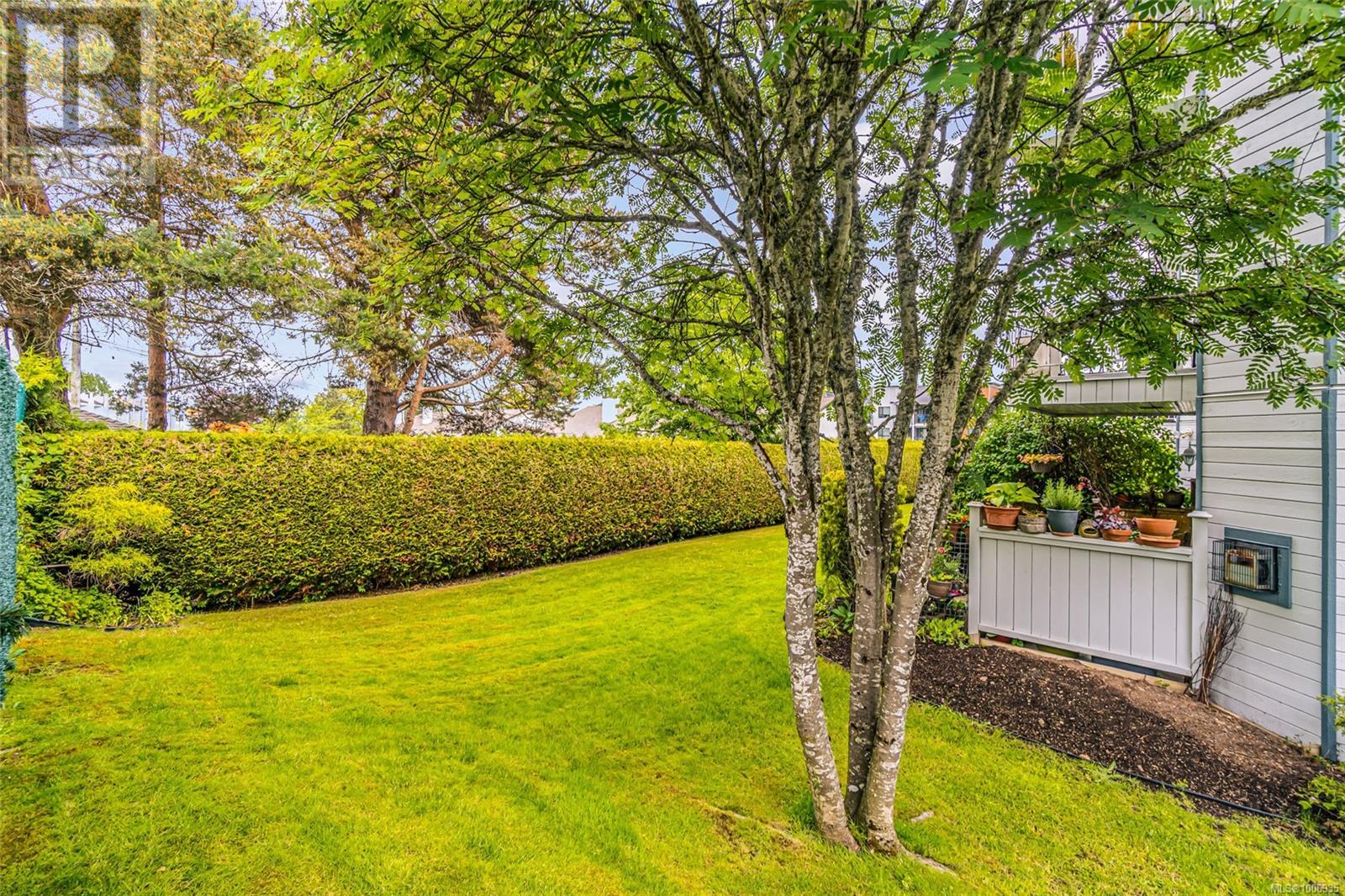 Photo 5 of 203 435 Morison Ave, Parksville BC