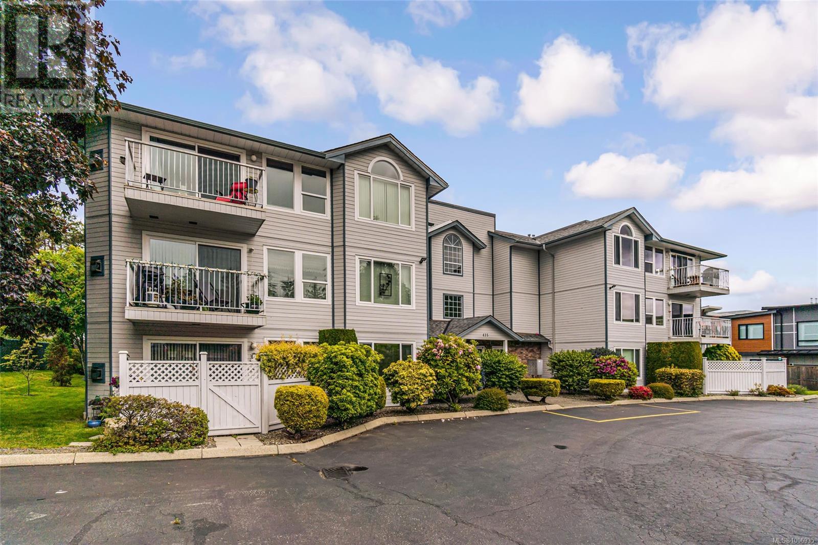 Photo 23 of 203 435 Morison Ave, Parksville BC
