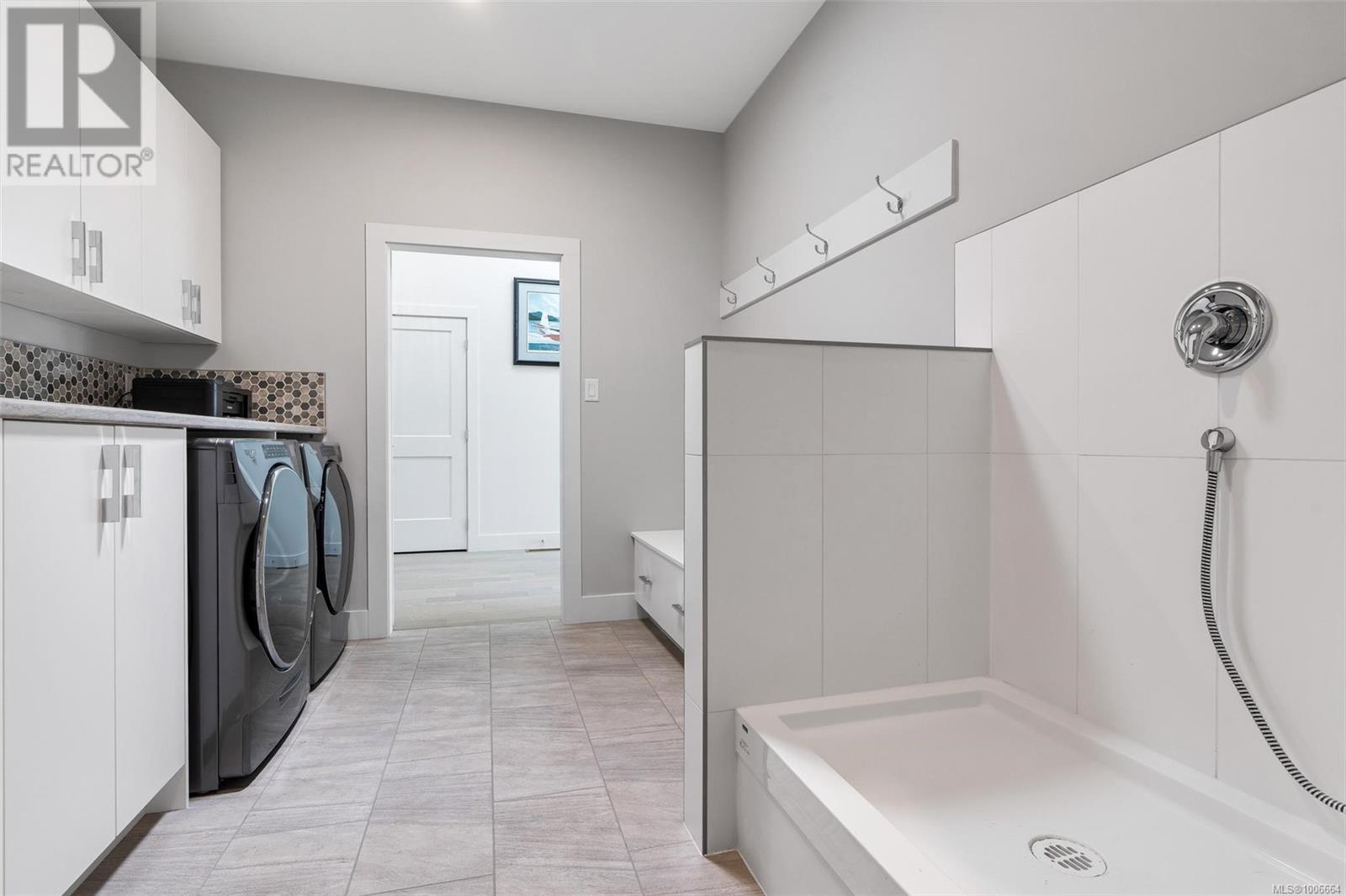 Photo 38 of 1811 Westlock Rd, Duncan BC
