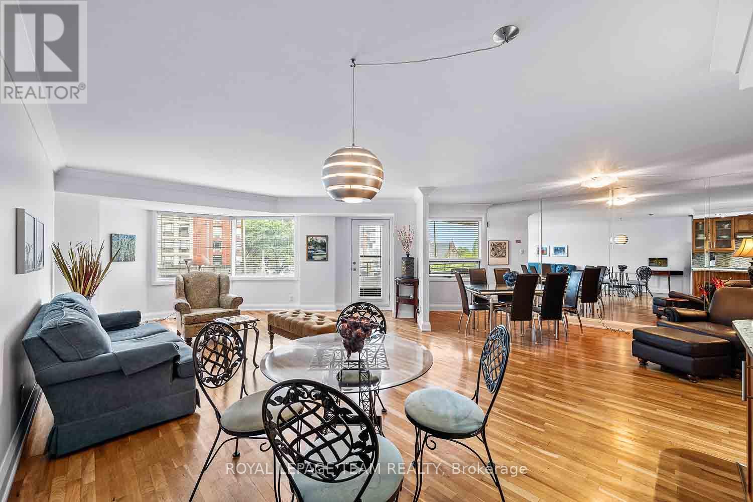Photo 12 of 207 151 Bay Street, Ottawa ON