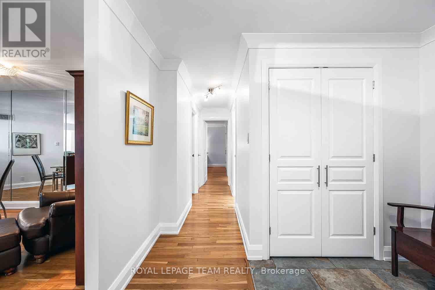 Photo 24 of 207 151 Bay Street, Ottawa ON